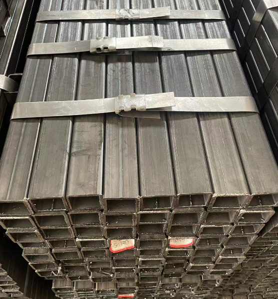 白城工业用梯子 镀锌管焊接梯子 铁梯子方管梯